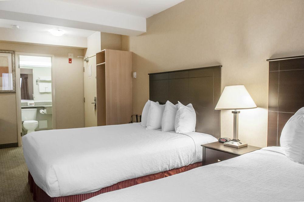 Econo Lodge Inn & Suites Downtown Toronto Luaran gambar