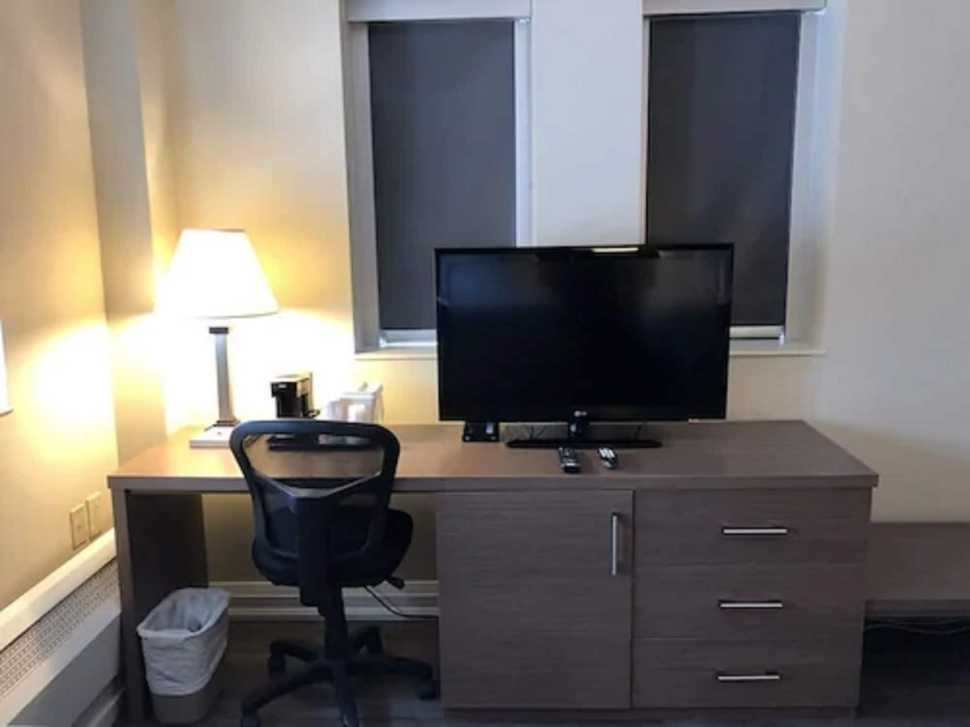 Econo Lodge Inn & Suites Downtown Toronto Luaran gambar