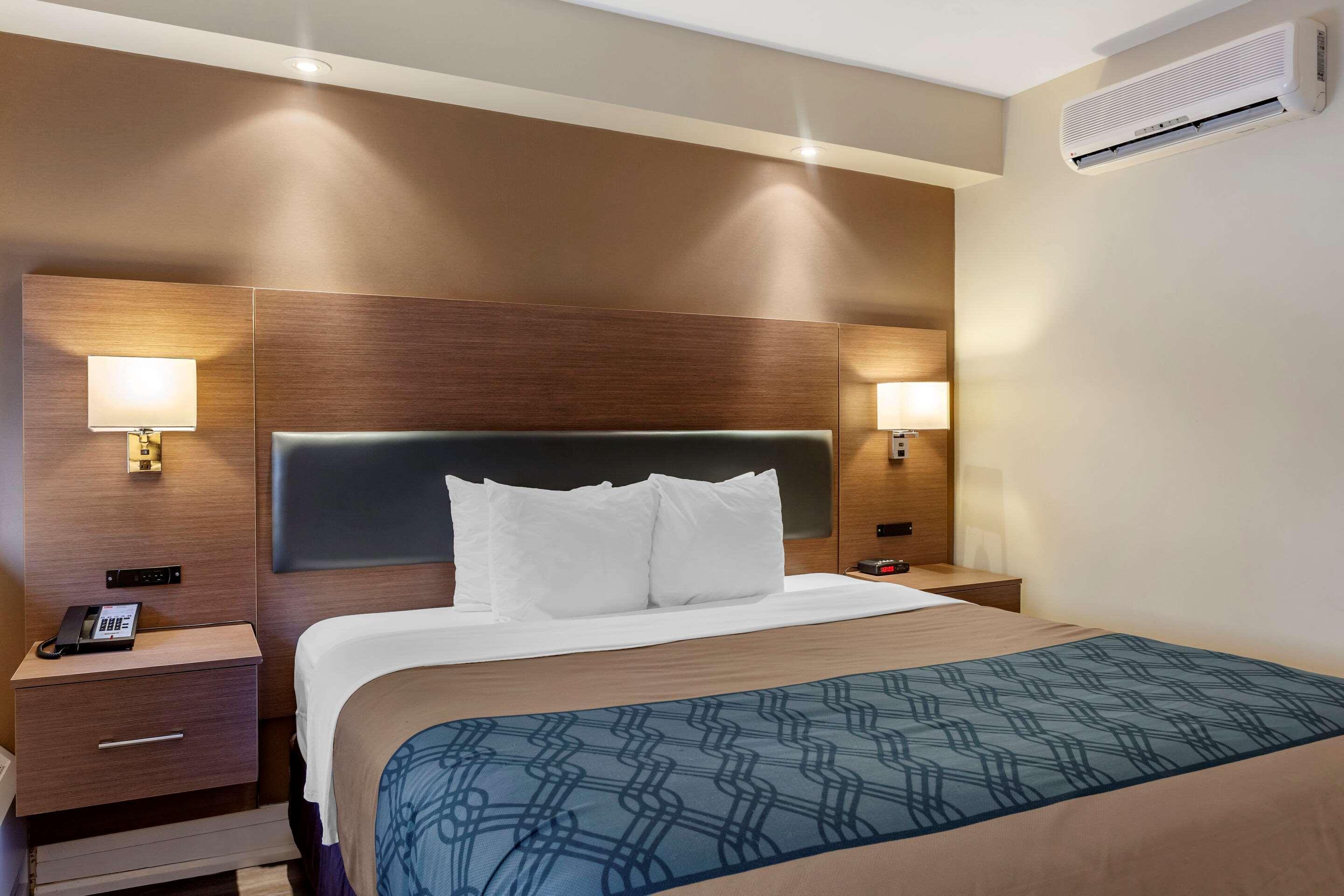 Econo Lodge Inn & Suites Downtown Toronto Luaran gambar